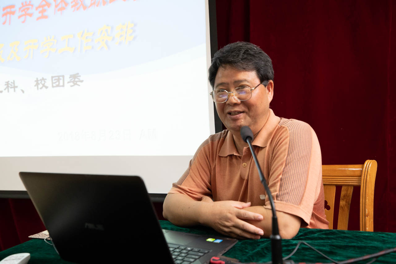 ES1A4124.jpg