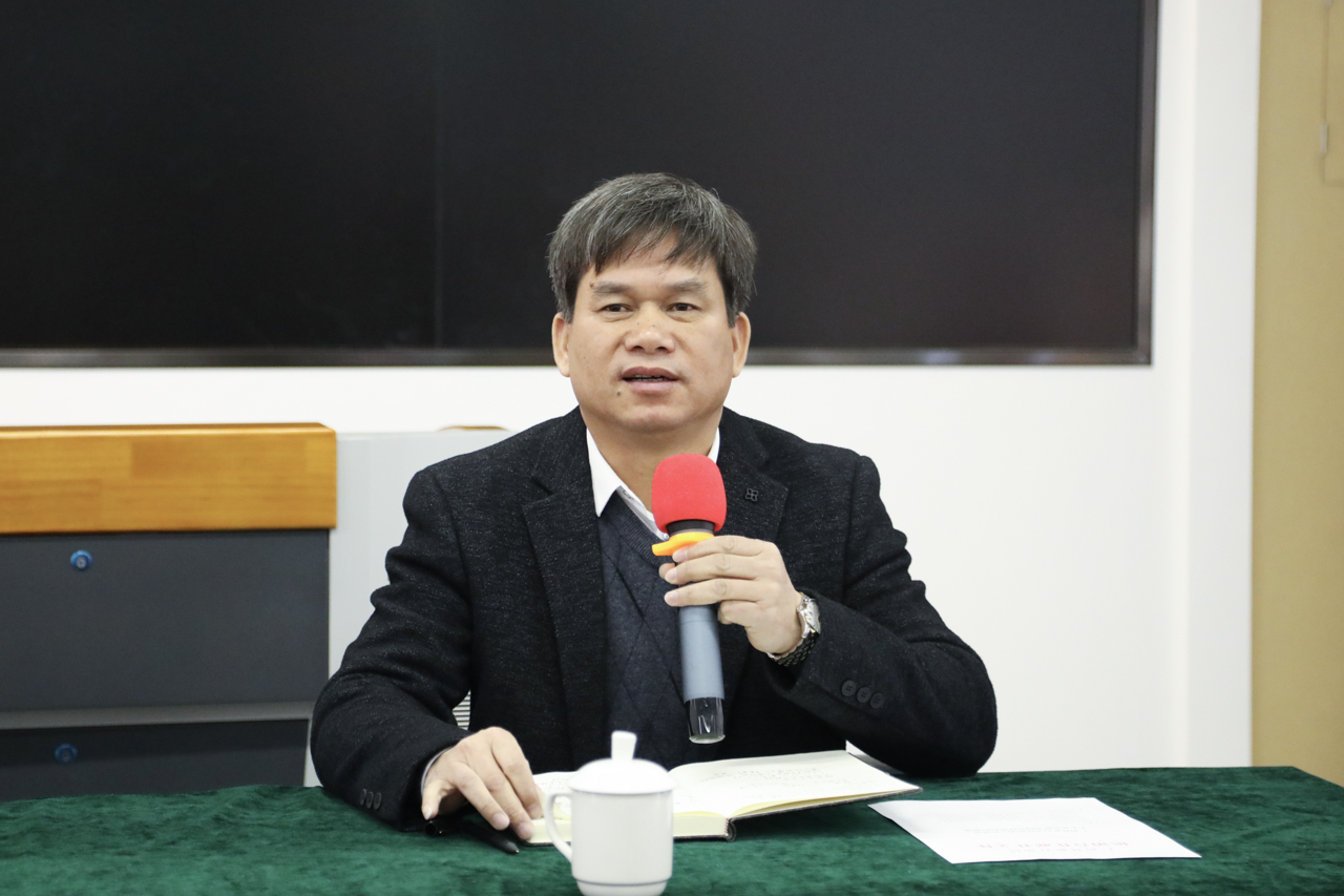 ES1A1637.jpg
