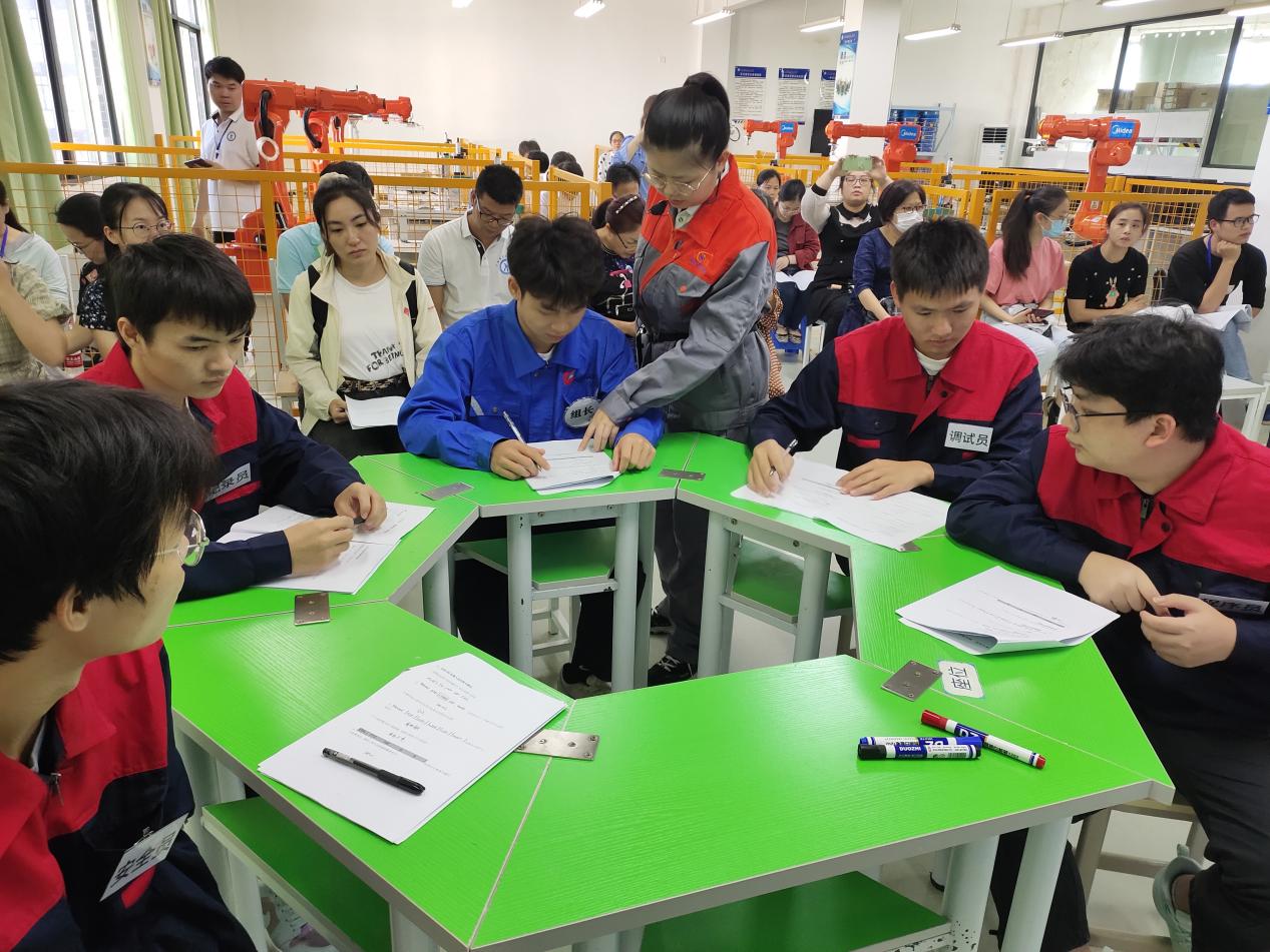 64cca7f16b29cd85fbbe133c2300393